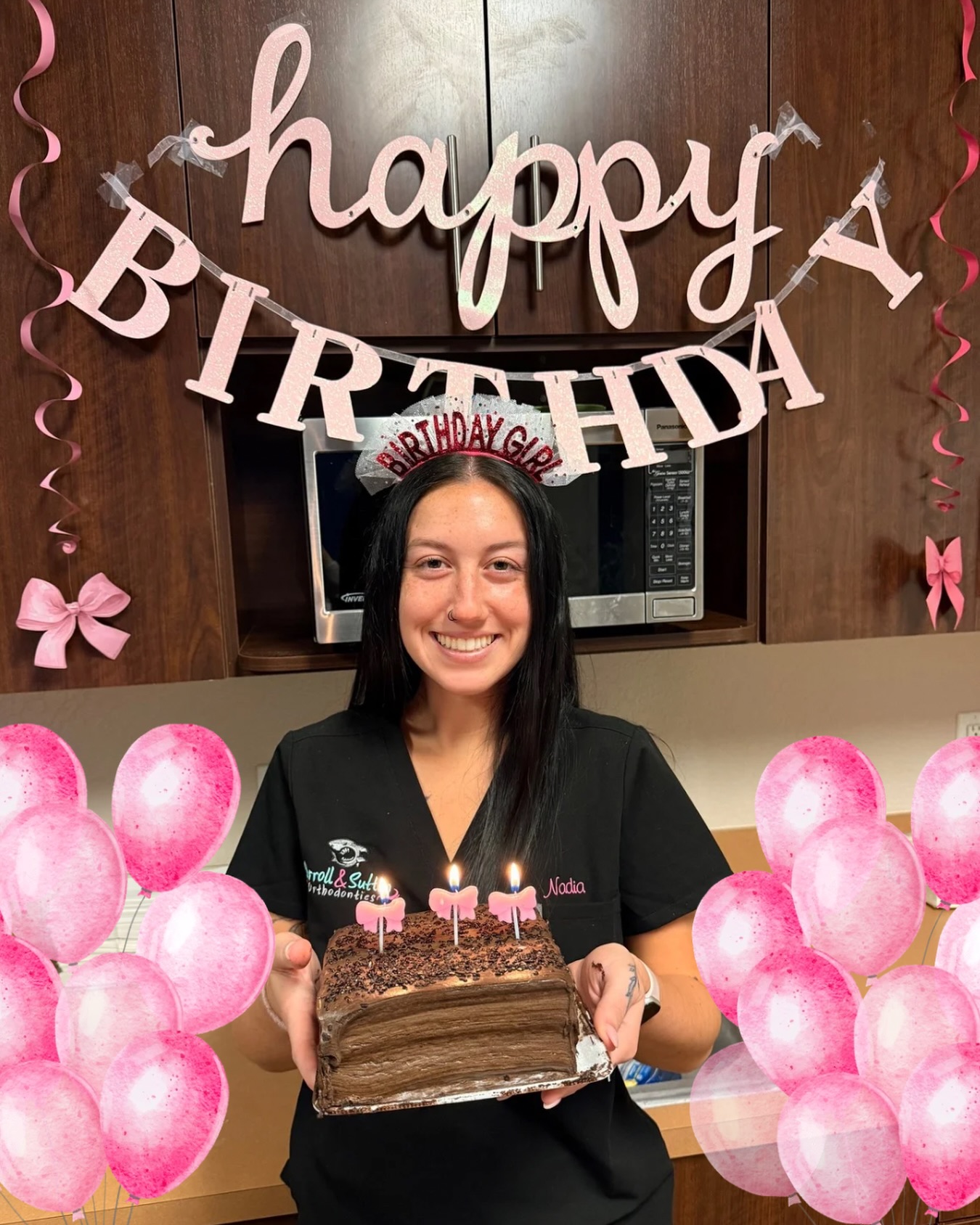 It’s our sweet Nadia’s birthday! 💗🎉 We had so much fun celebrating her today and are so thankful for her! Wish her a happy birthday below!
#HappyBirthday #OfficeBirthday #LoveWhereYouWork #Orthodontist